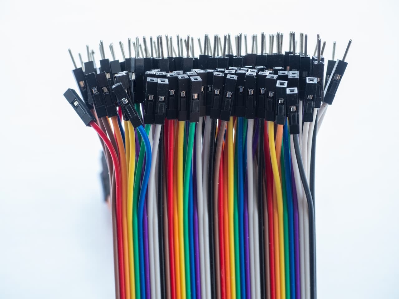 Foto 11 de 我们的团队管理数千种墨西哥和美国之间的电子产品,创建定制报告,自动化流程,并确保高效、无忧的管理,实现产品的快速和安全交付。