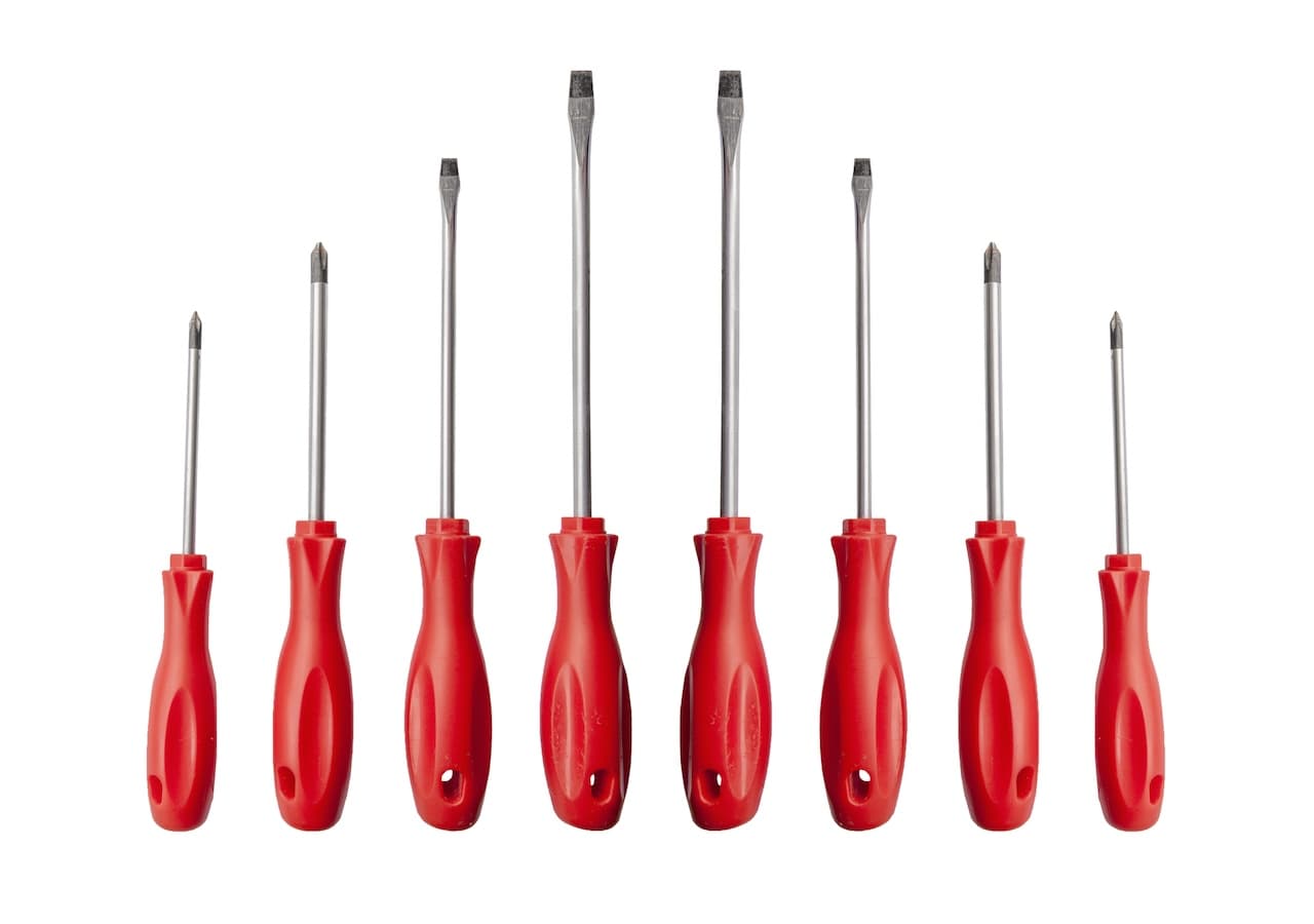 Foto 14 de Equipping tool and industrial equipment companies with advanced technological, customs, and logistics solutions to facilitate seamless import and export operations.